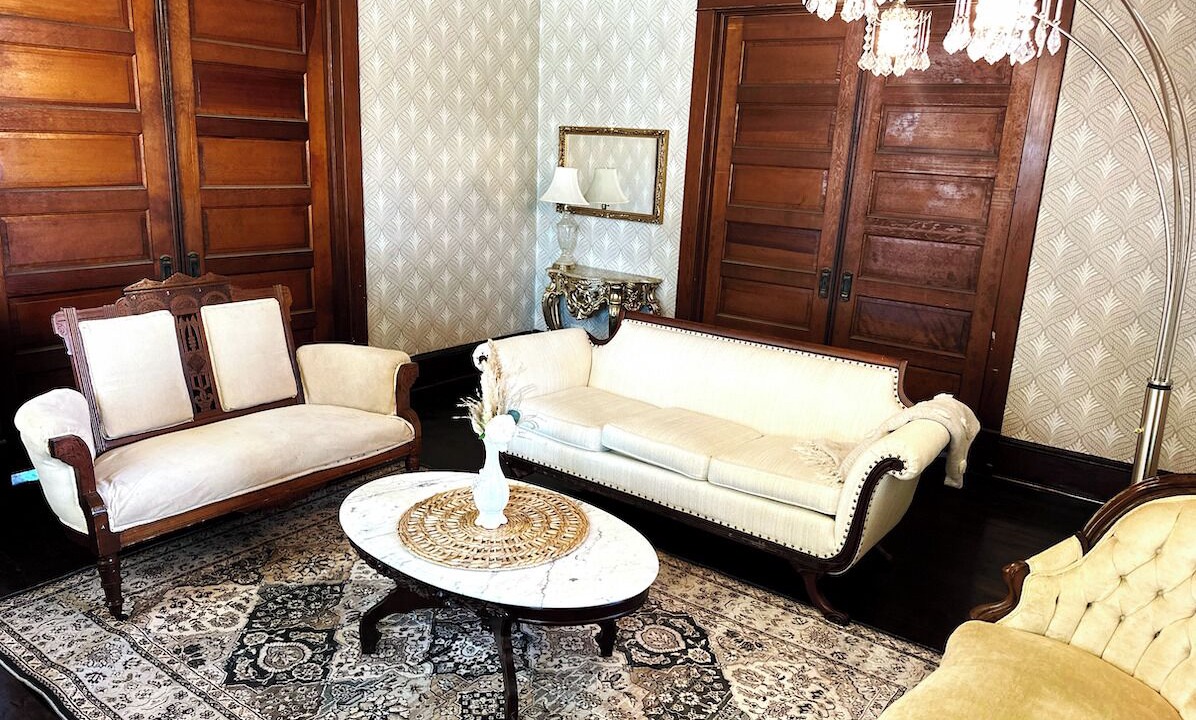 Photo of Livingroom in Mount Pleasant