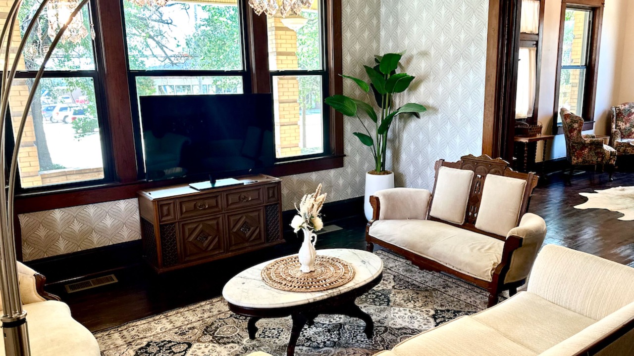 Photo of Livingroom in Mount Pleasant