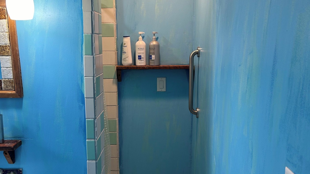 Photo of Bathroom in North Valley