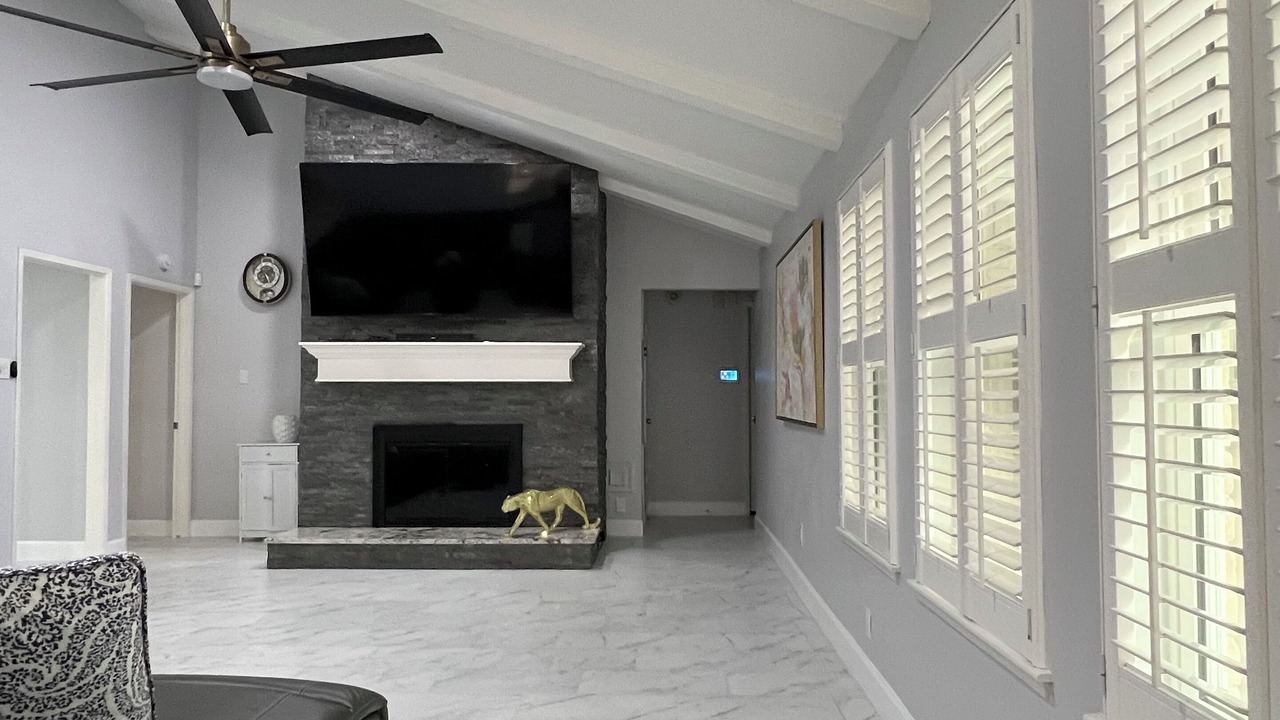 Photo of Livingroom in Mission Bend