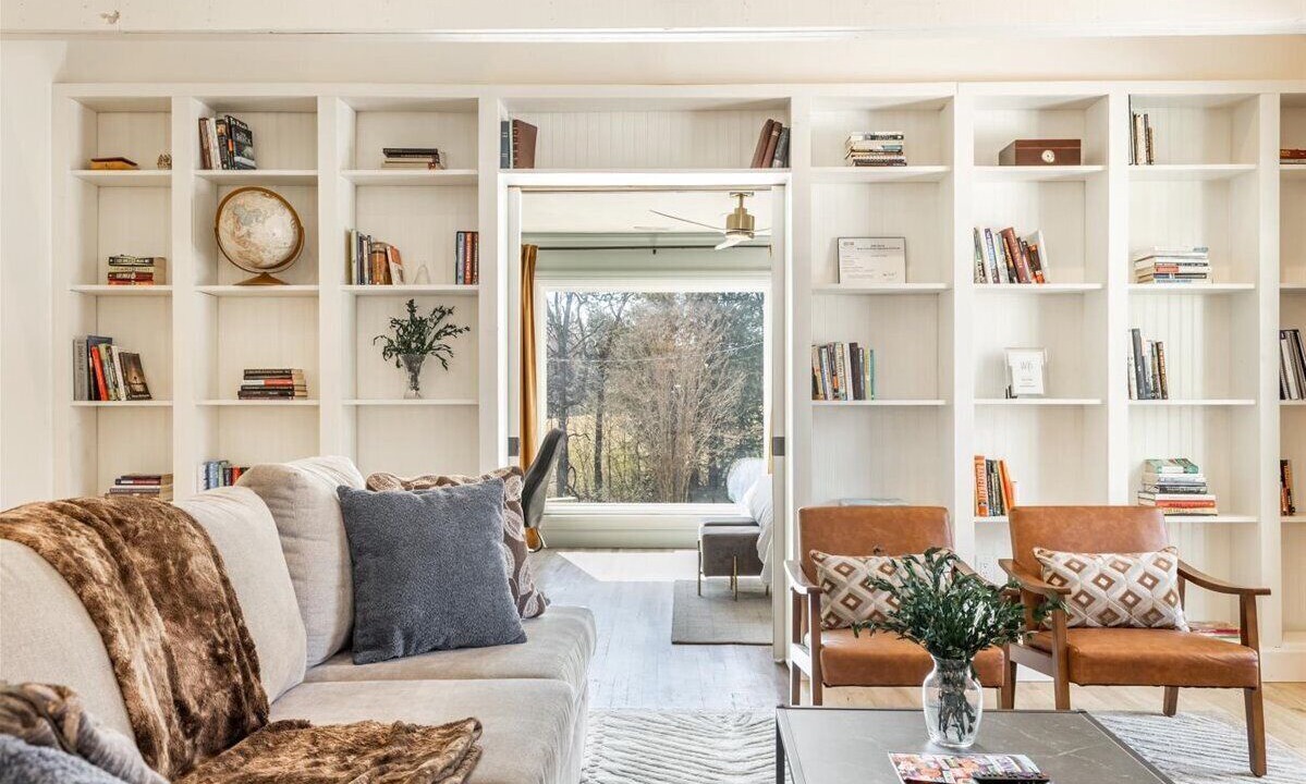Photo of Livingroom in Trenton