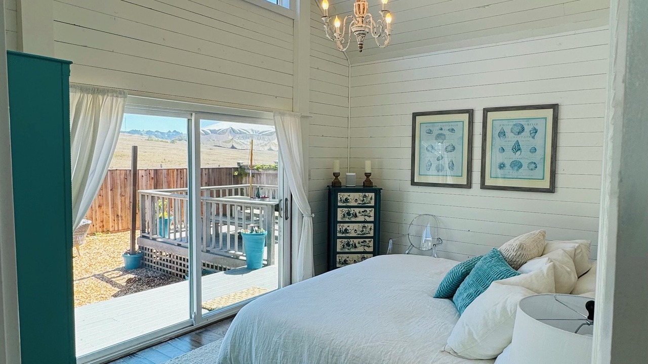Photo of Bedroom in Bodega Bay