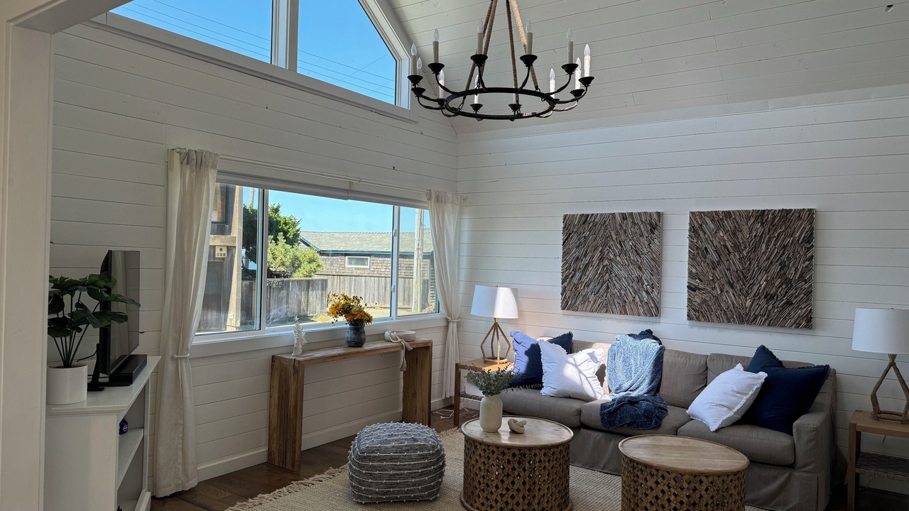 Photo of Livingroom in Bodega Bay