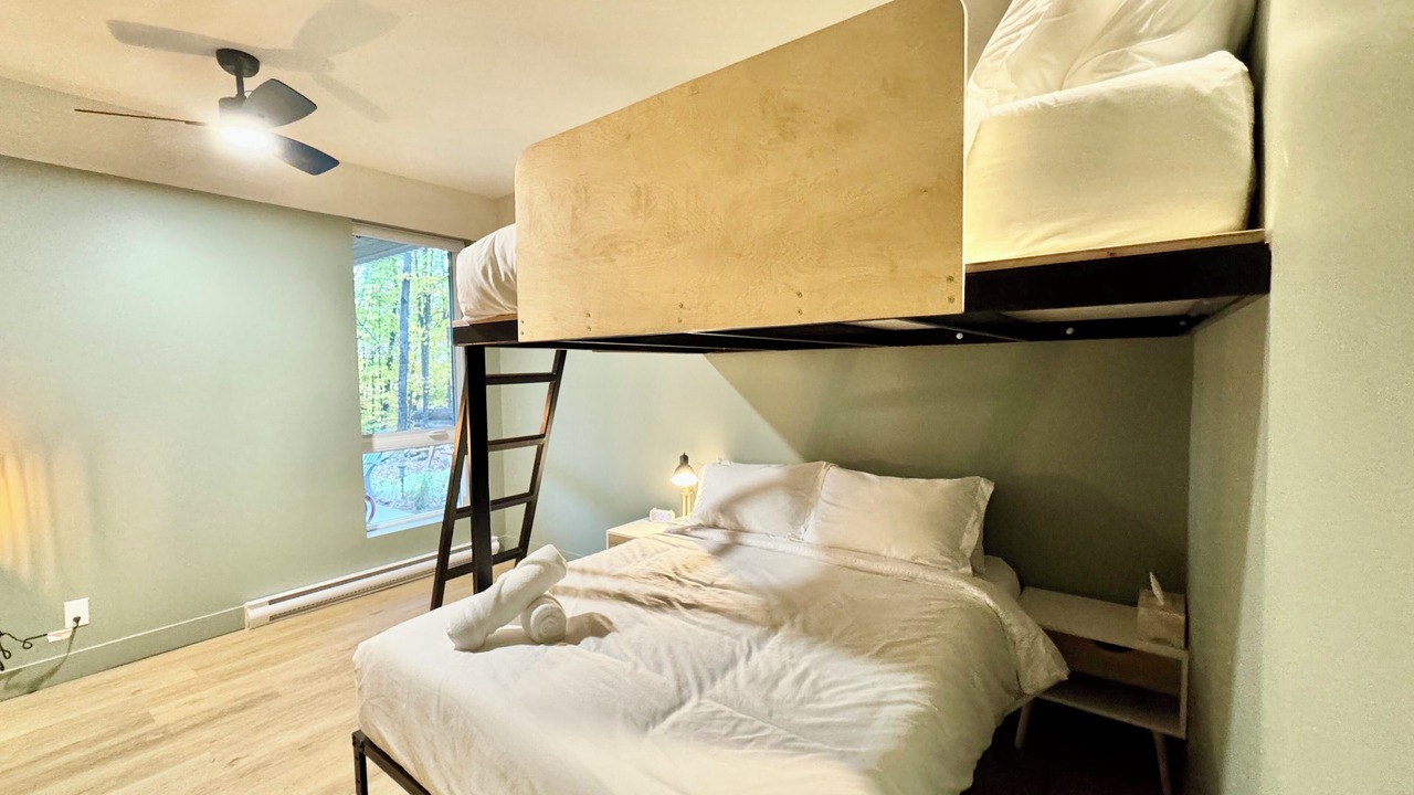 Photo of Bedroom in Saint-Faustin-Lac-Carre