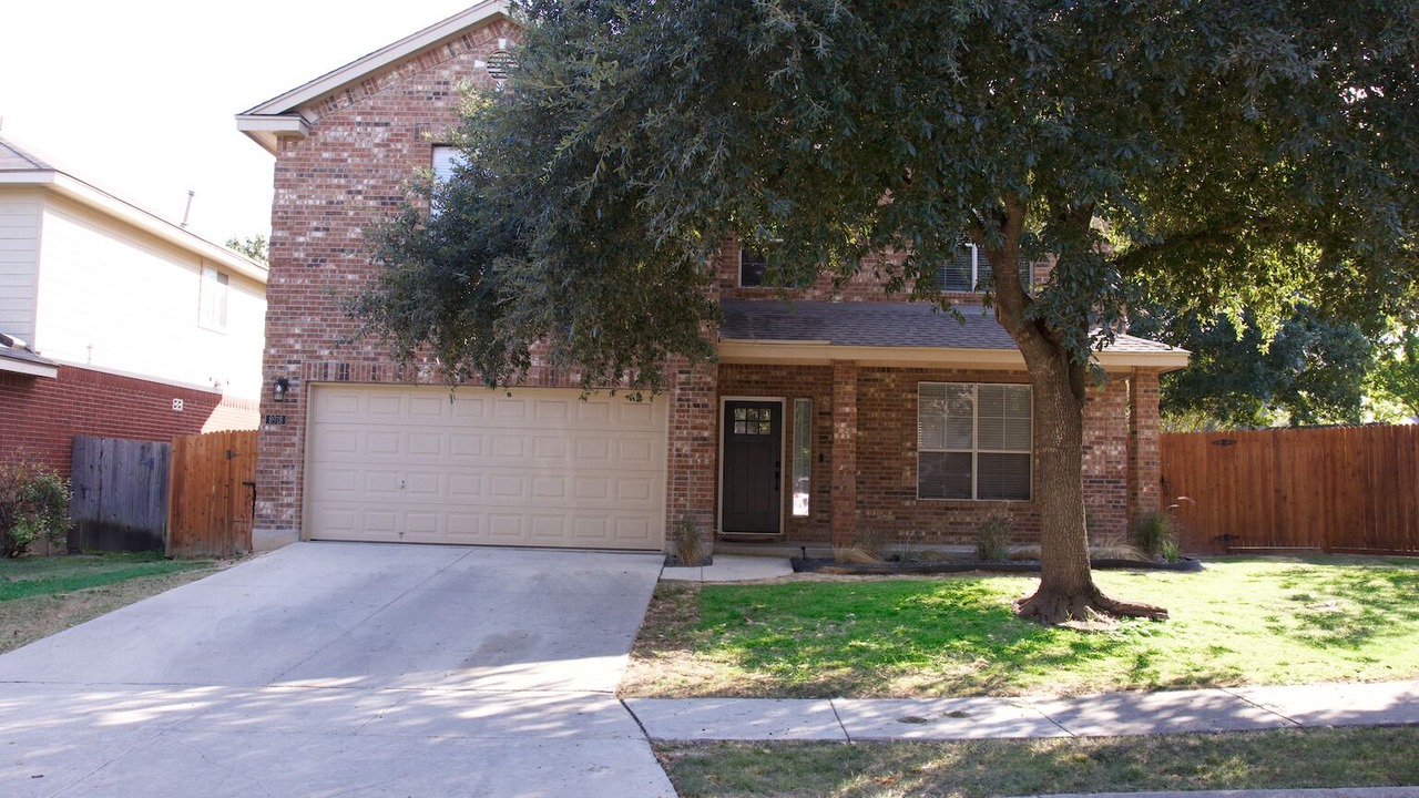Photo of Outdoor in Helotes