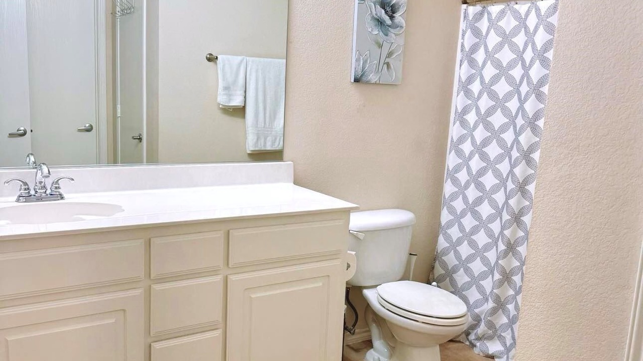 Photo of Bathroom in Fossil Creek