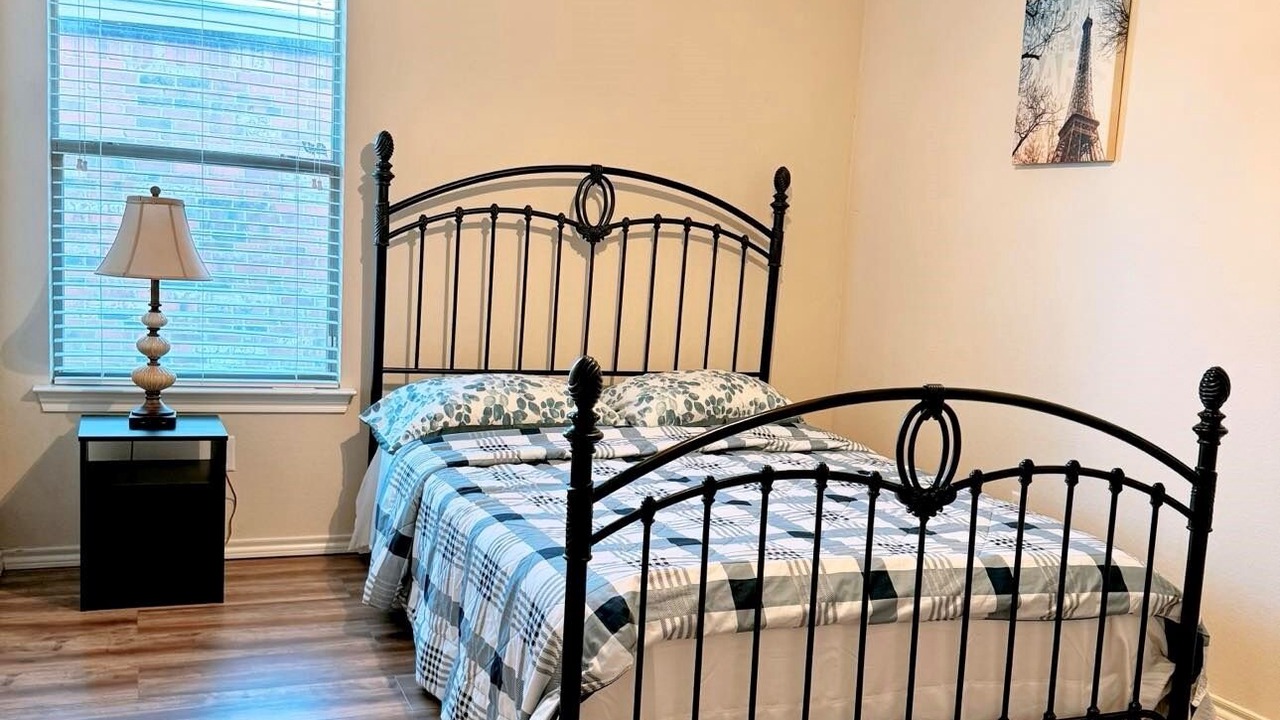 Photo of Bedroom in Fossil Creek