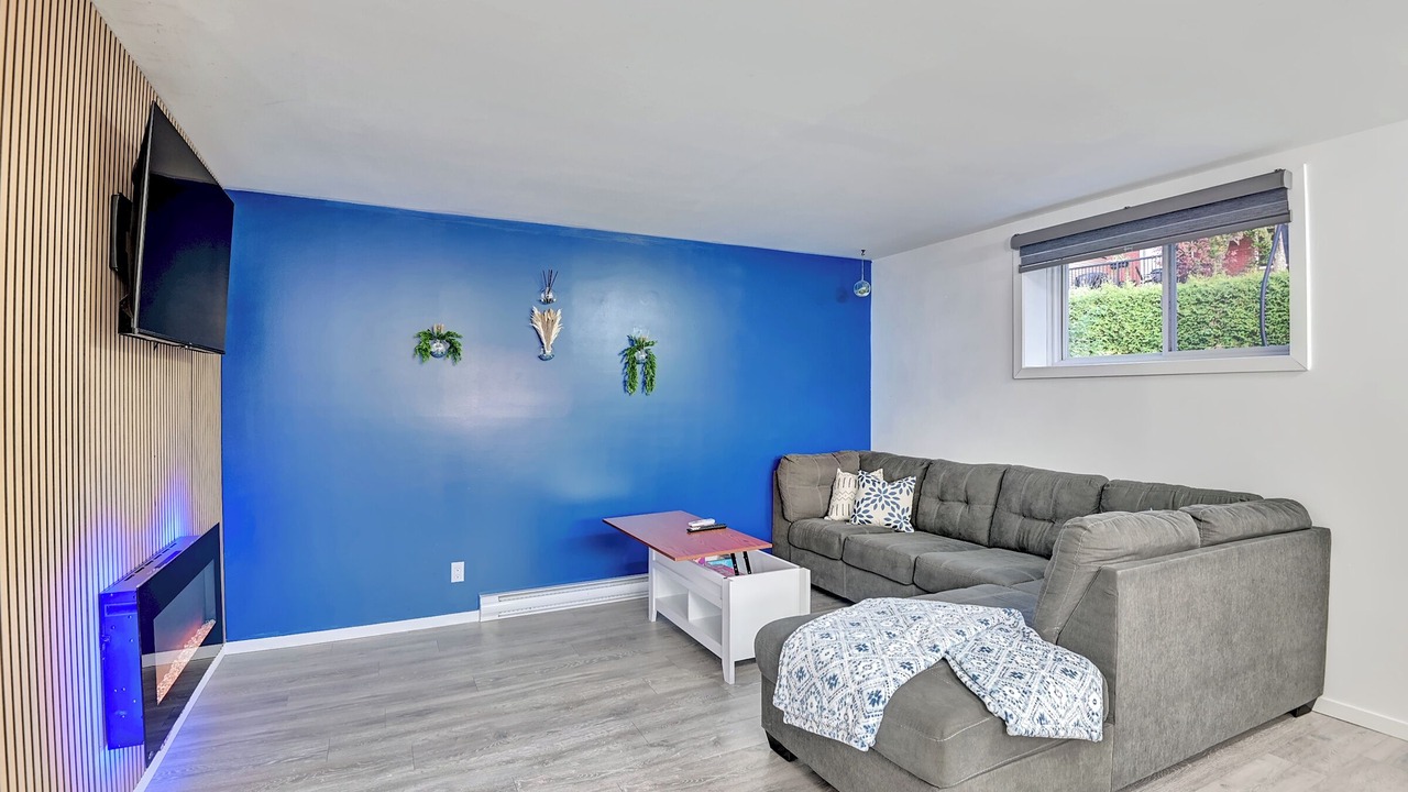 Photo of Livingroom in Rock Forest