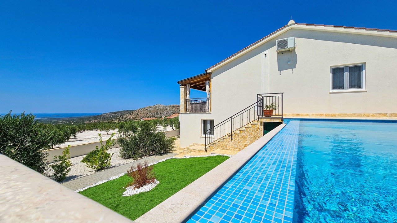 Photo of Outdoor in Jarebinjak