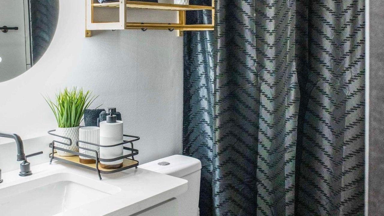 Photo of Bathroom in South Memphis
