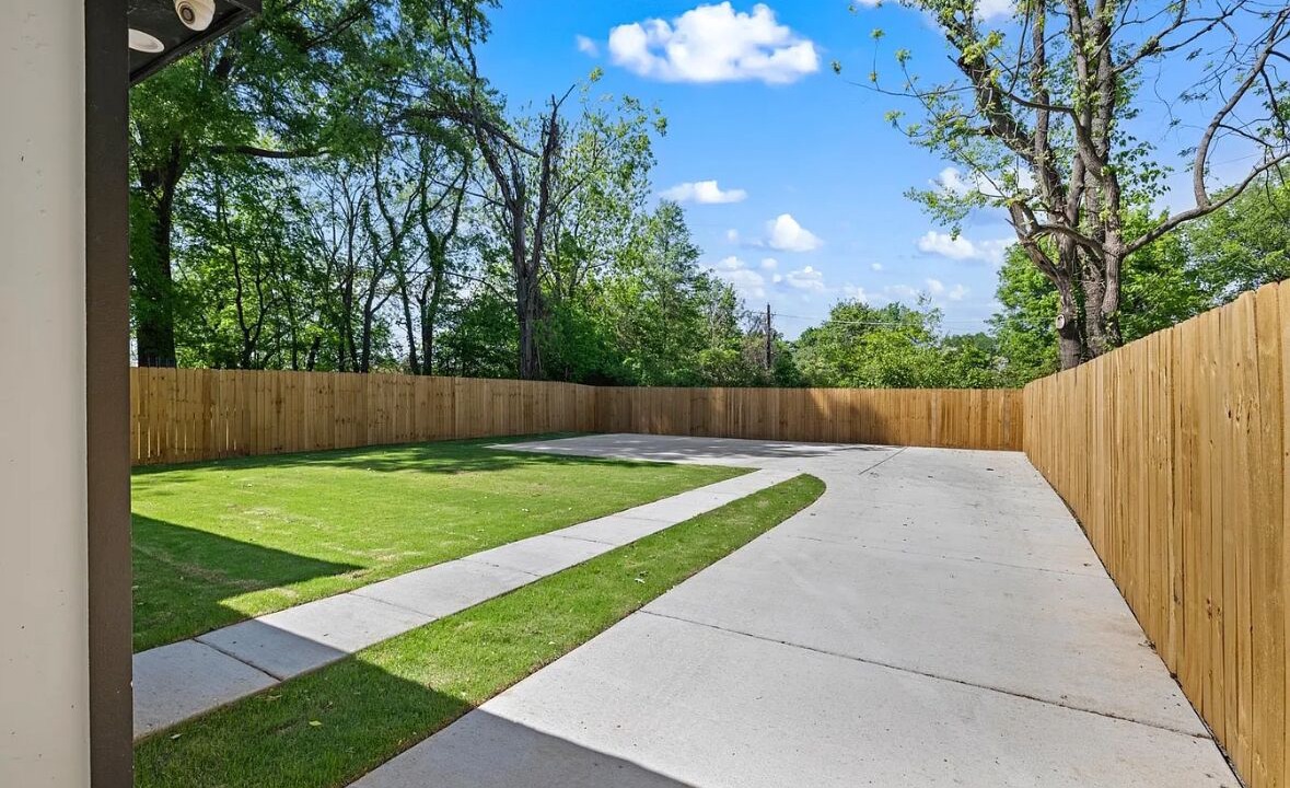 Photo of Outdoor in South Memphis