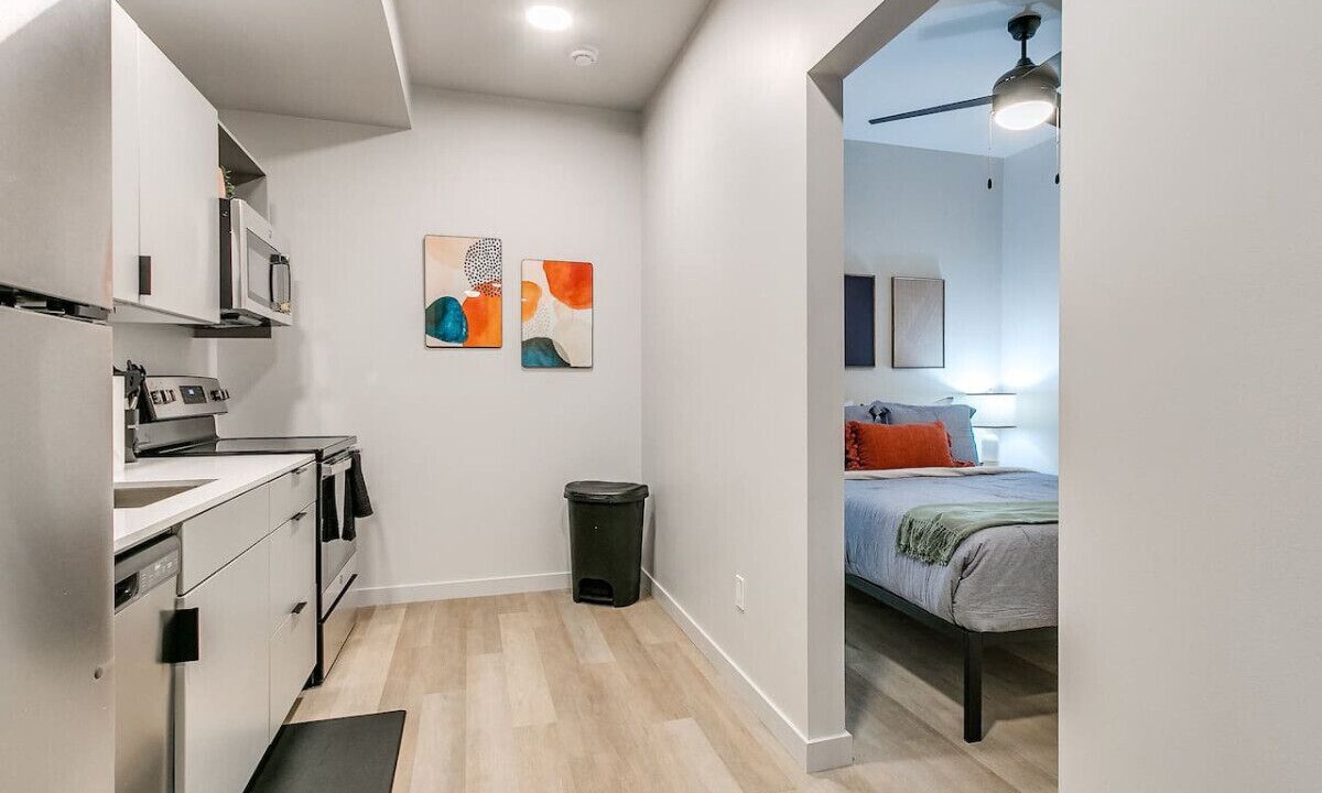 Photo of Bedroom in Midtown