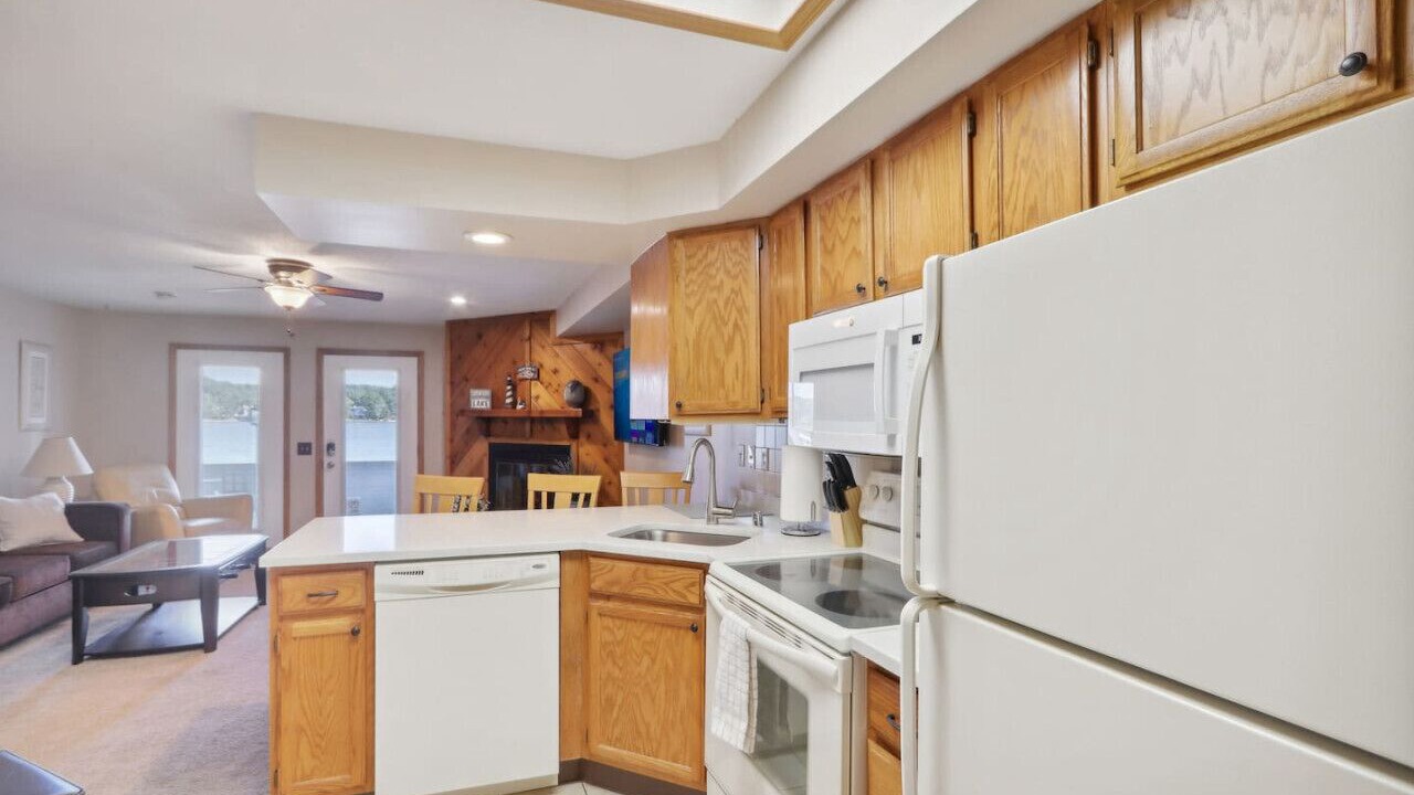 Photo of Kitchen in Lake Delton