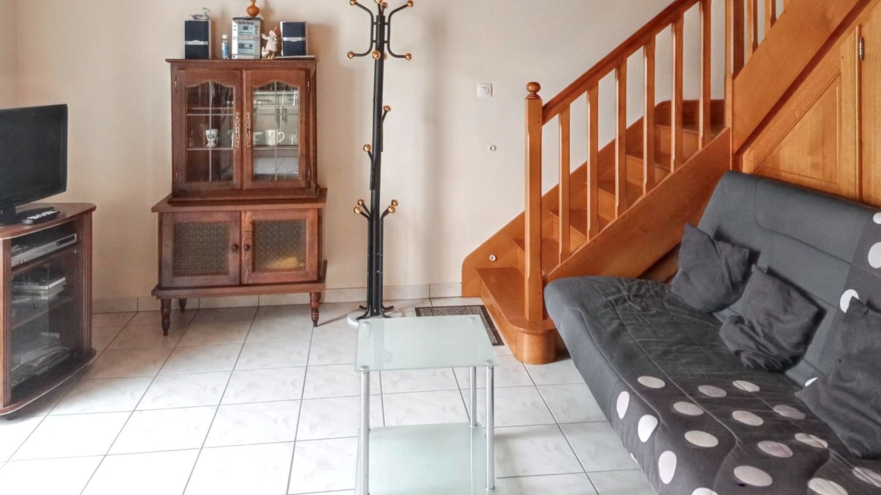 Photo of Livingroom in Assay