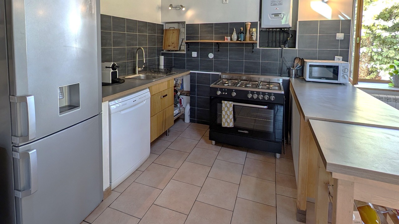 Photo of Kitchen in Le Pont-de-Beauvoisin