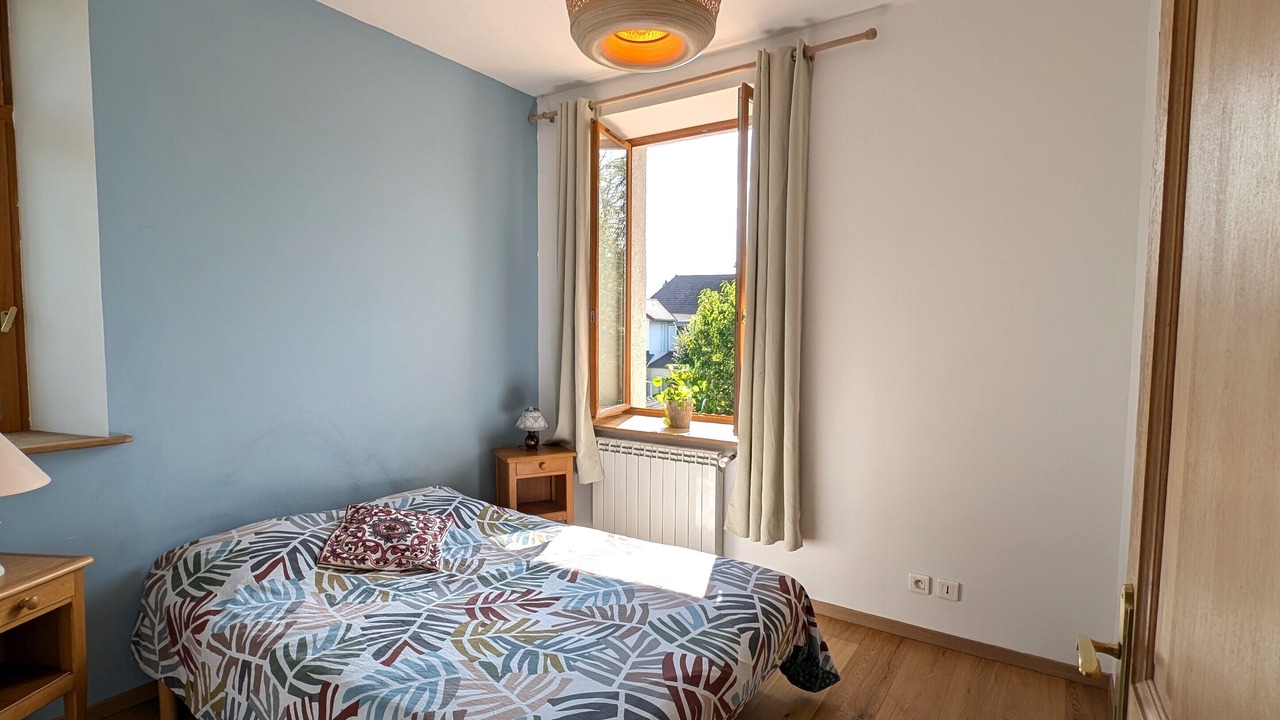 Photo of Bedroom in Le Pont-de-Beauvoisin