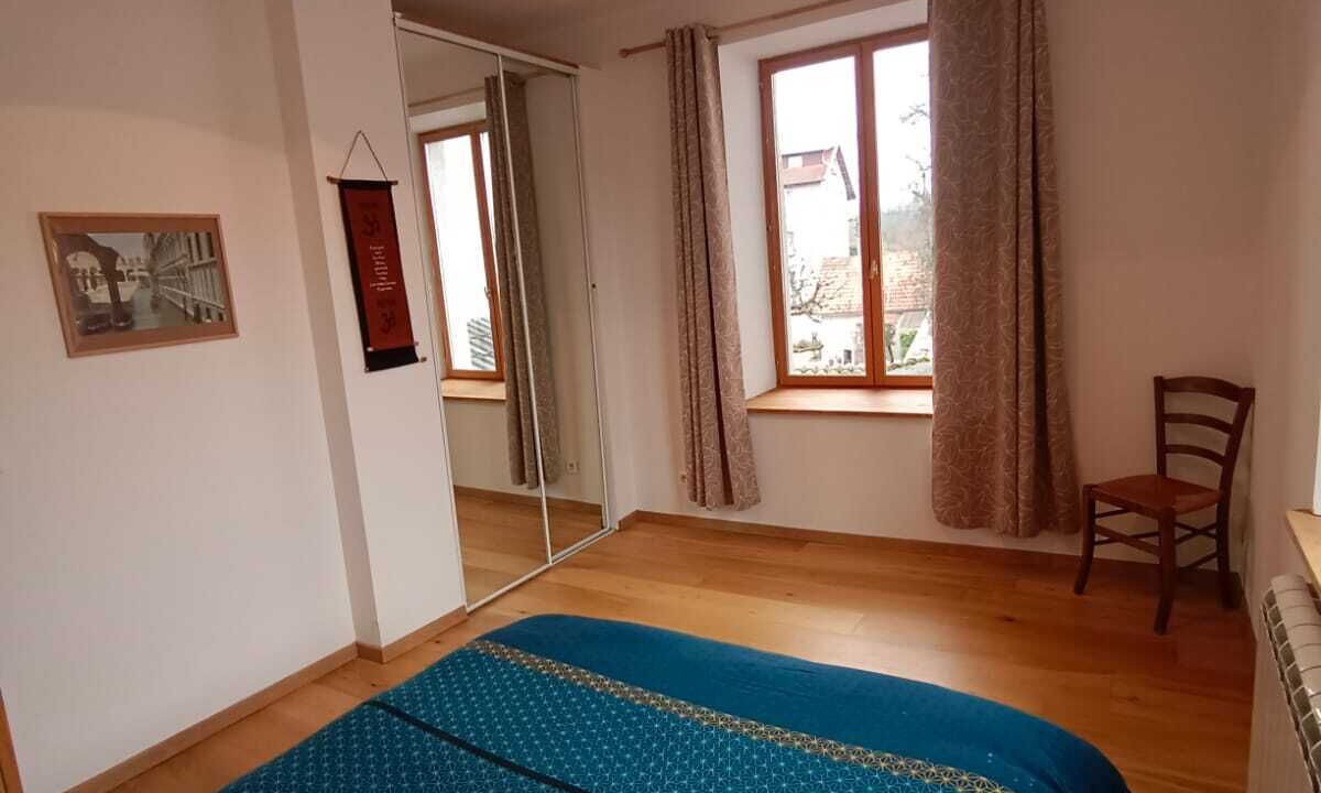 Photo of Bedroom in Le Pont-de-Beauvoisin