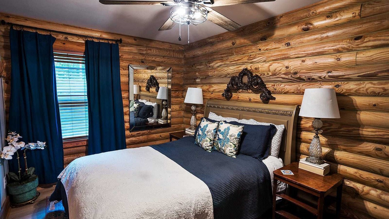 Photo of Bedroom in Huntcliff