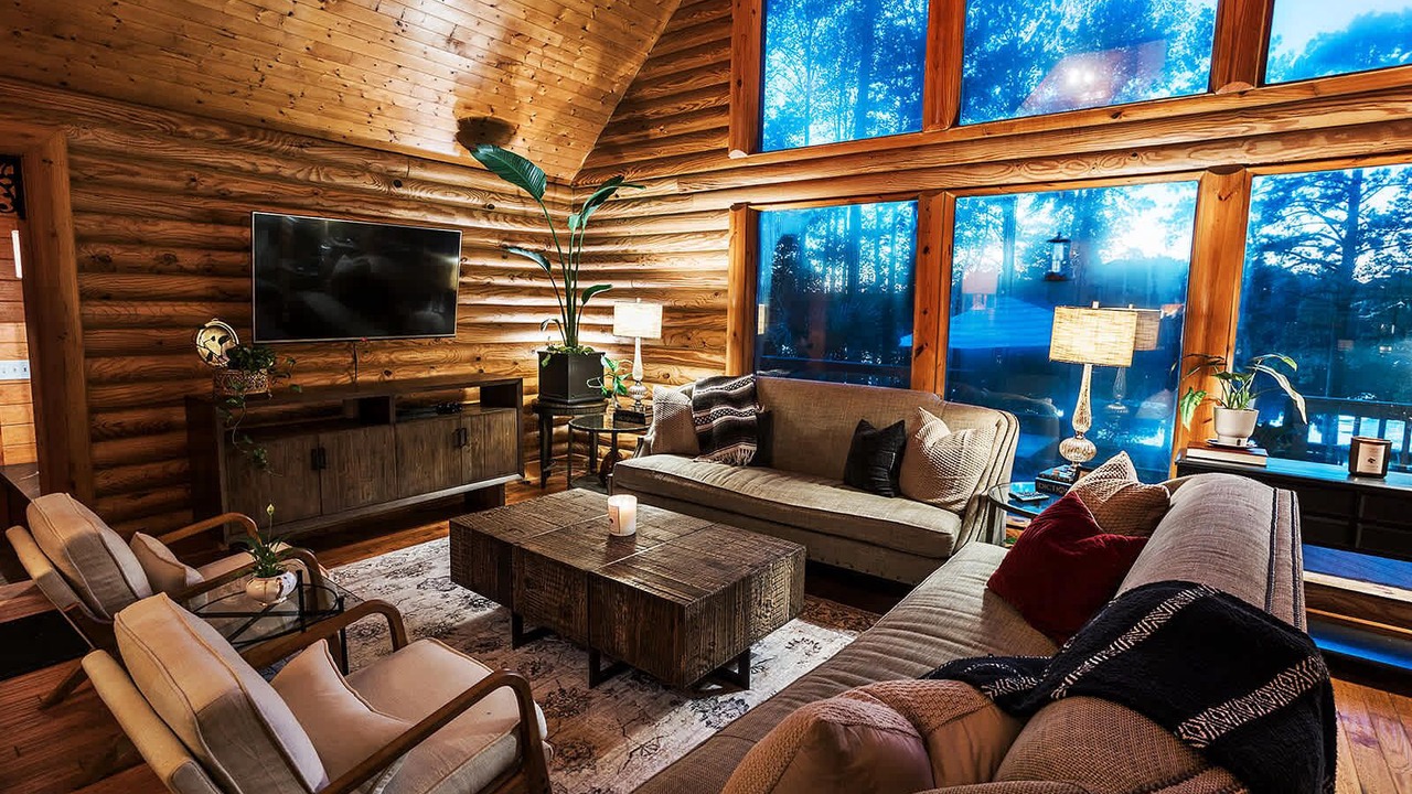 Photo of Livingroom in Huntcliff
