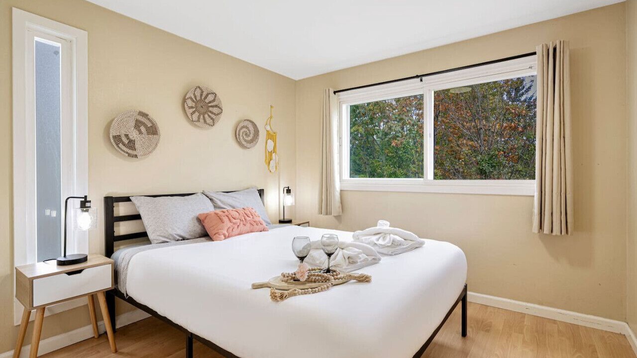 Photo of Bedroom in Highline