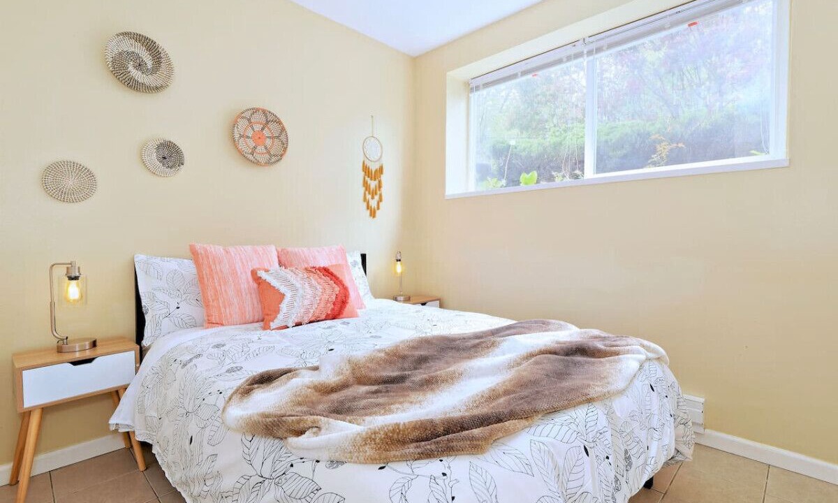 Photo of Bedroom in Highline