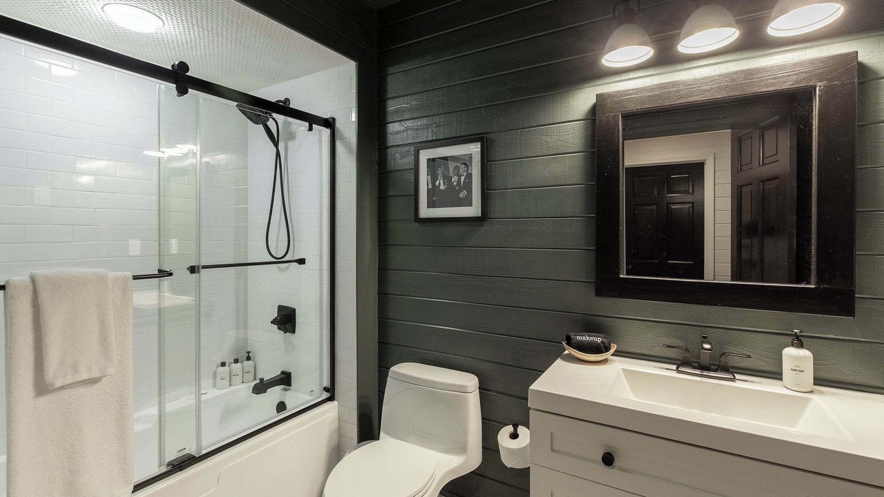 Photo of Bathroom in Athens