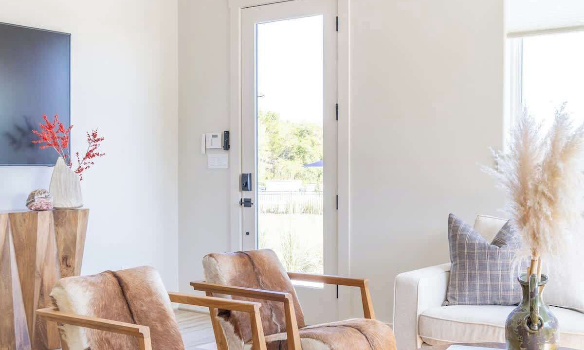 Photo of Livingroom in Round Top