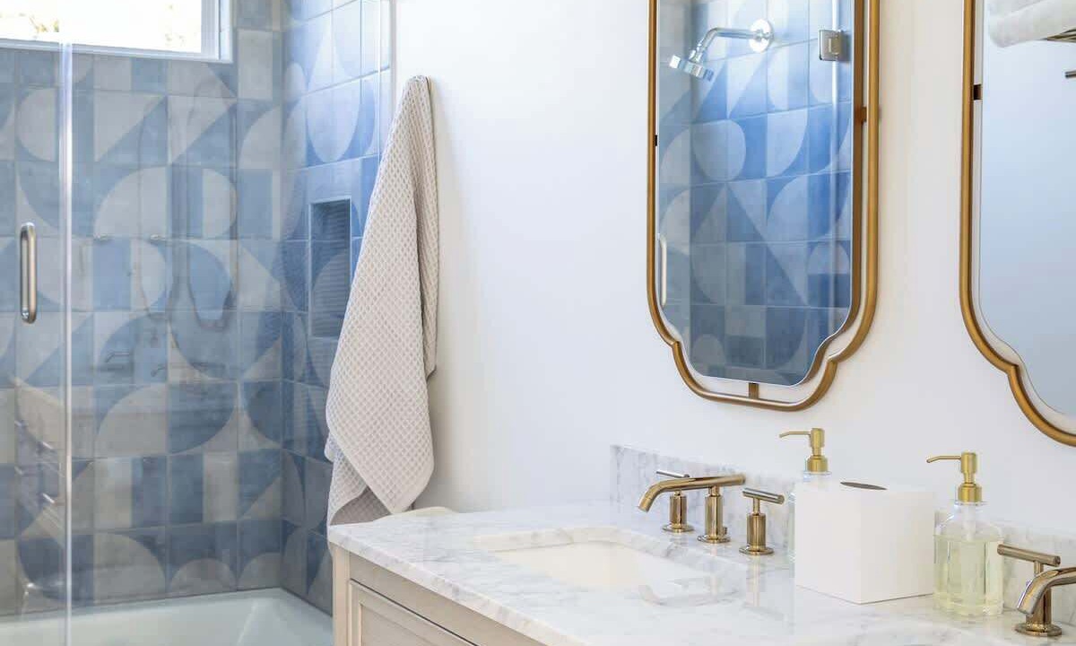 Photo of Bathroom in Round Top