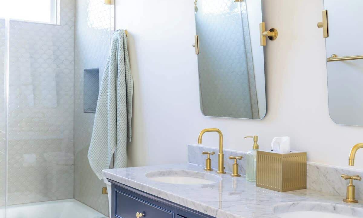 Photo of Bathroom in Round Top