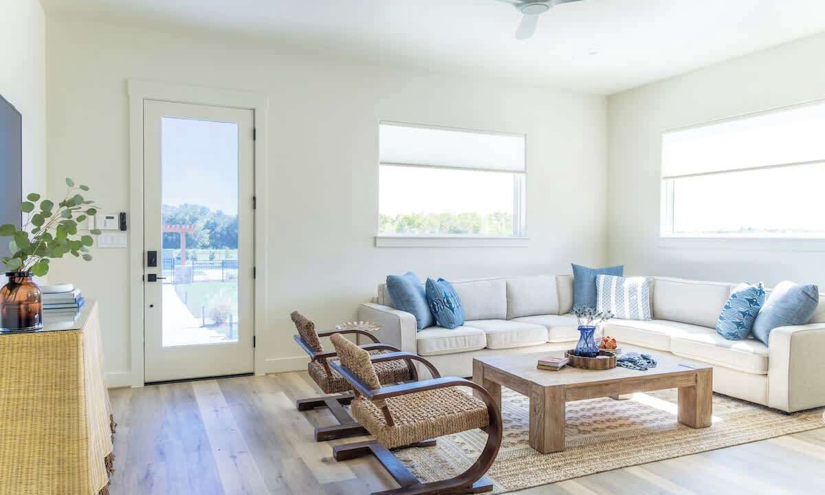 Photo of Livingroom in Round Top