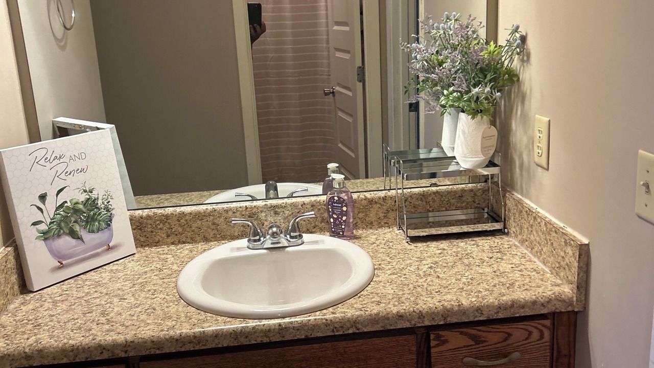Photo of Bathroom in Enterprise