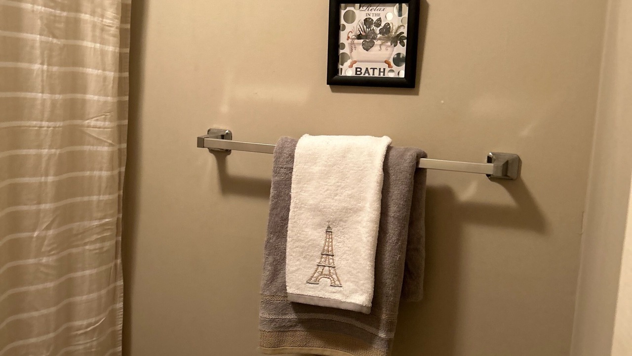 Photo of Bathroom in Enterprise