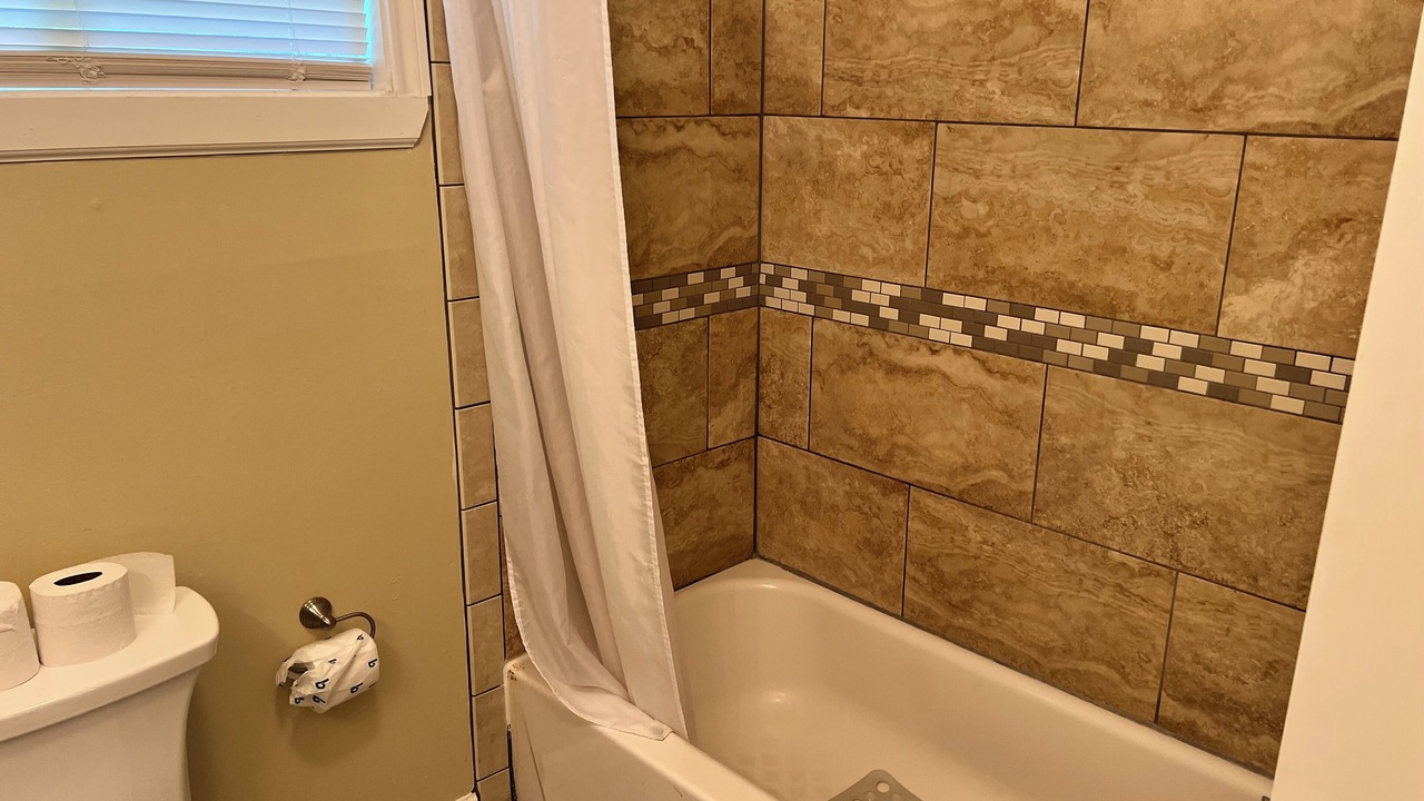 Photo of Bathroom in La Marque