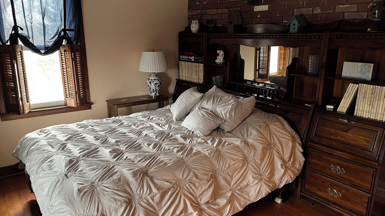 Photo of Bedroom in Town of Scriba