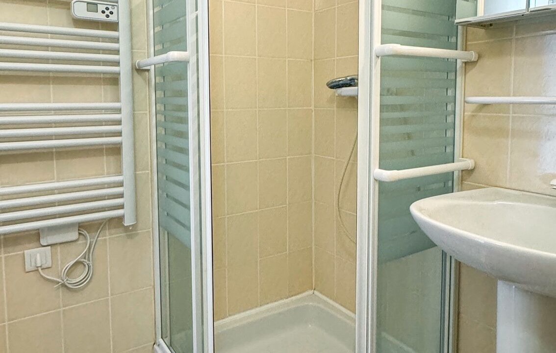 Photo of Bathroom in Trevou-Treguignec