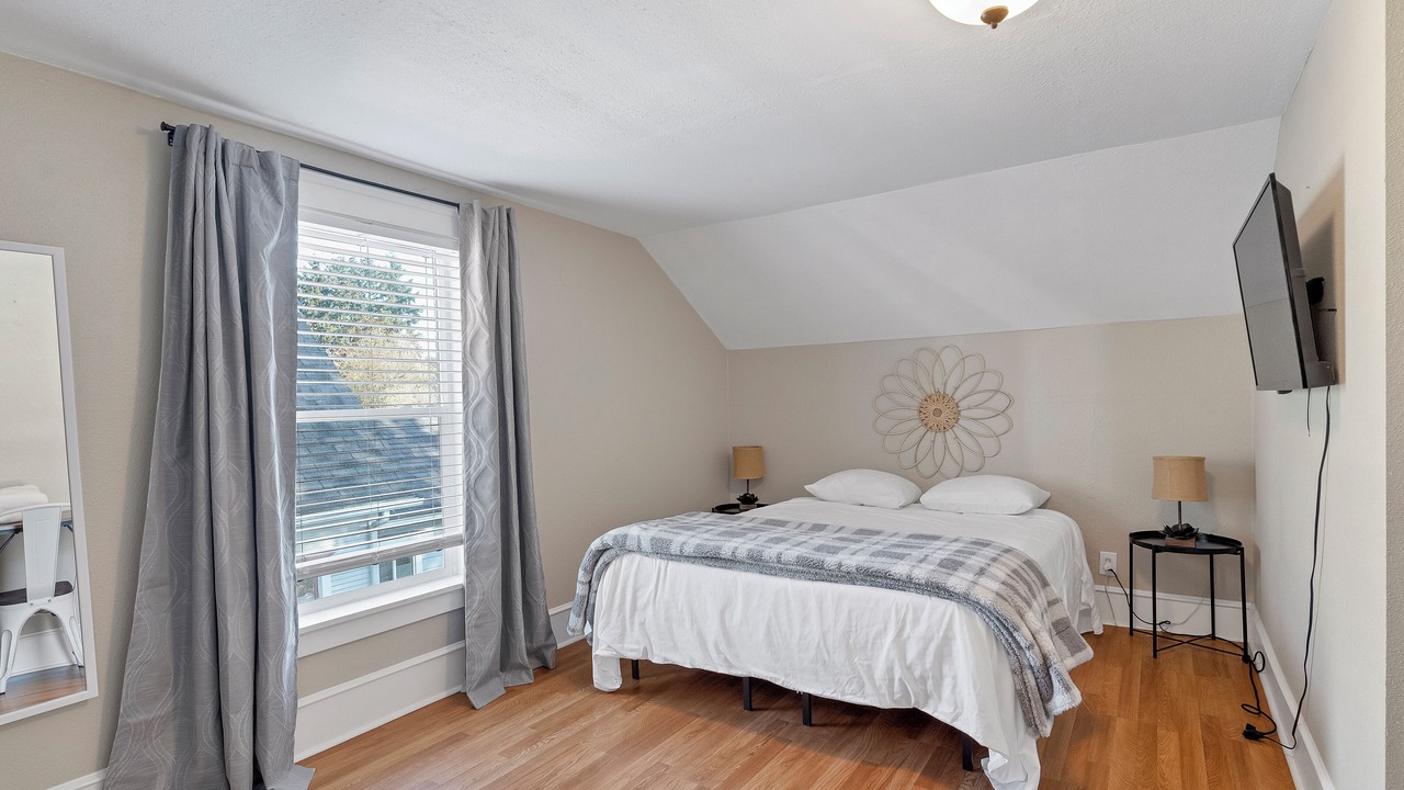 Photo of Bedroom in Northeast Neighbors