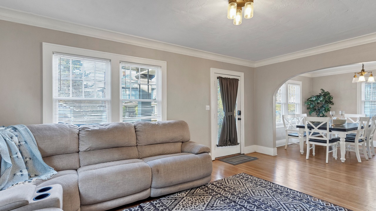 Photo of Livingroom in Northeast Neighbors