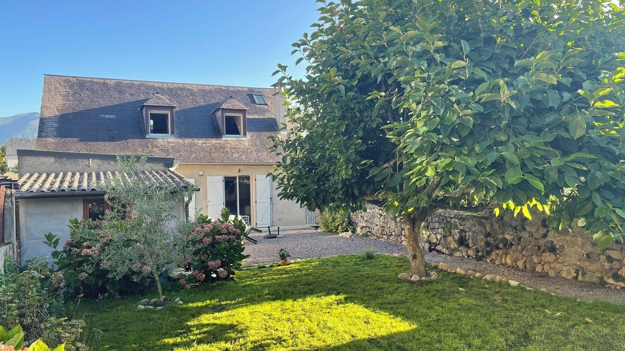 Photo of Outdoor in Saint-Savin