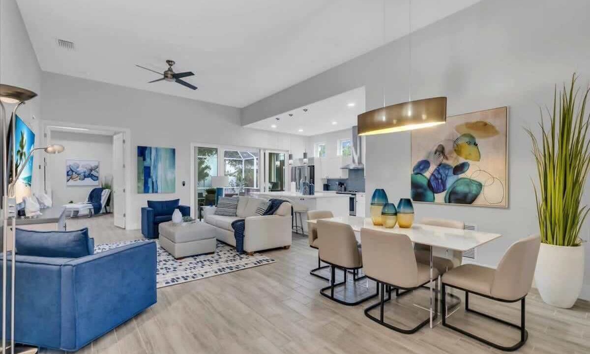 Photo of Livingroom in Arlington Park