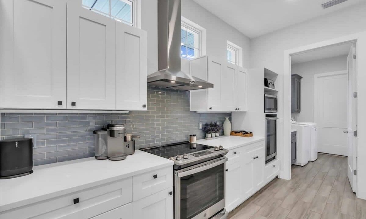 Photo of Kitchen in Arlington Park