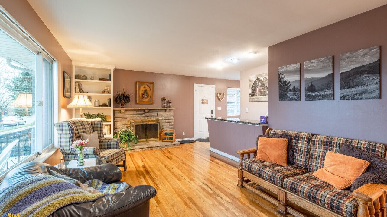 Photo of Others in Midvale