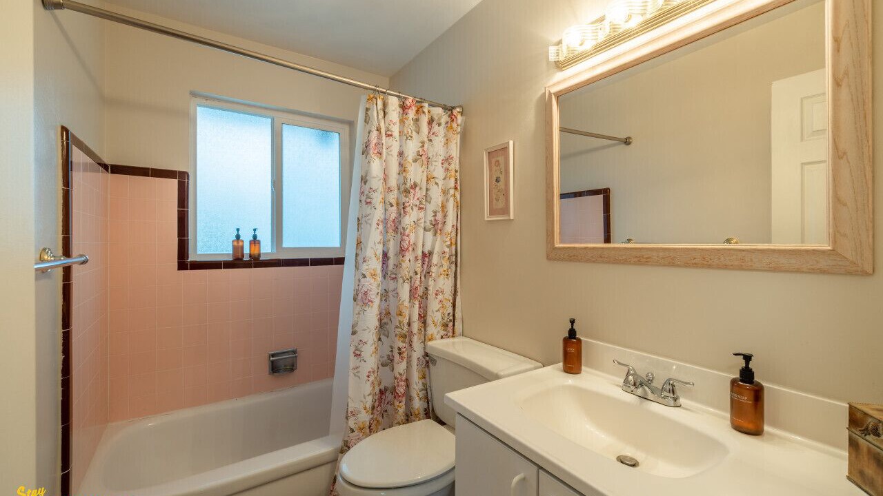 Photo of Others in Midvale