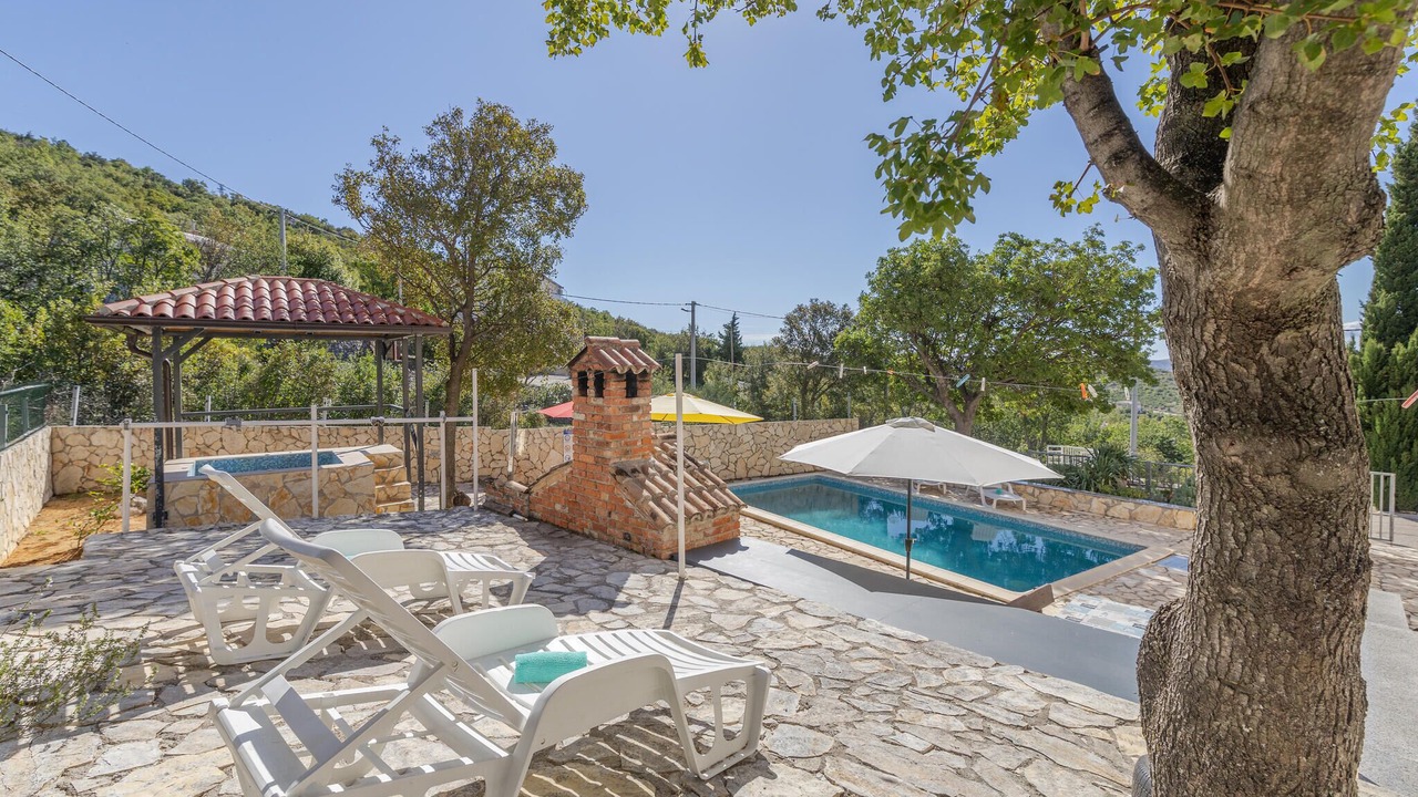 Photo of Outdoor in Stinica