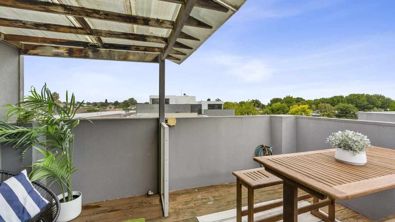 Photo of Outdoor in Caulfield North