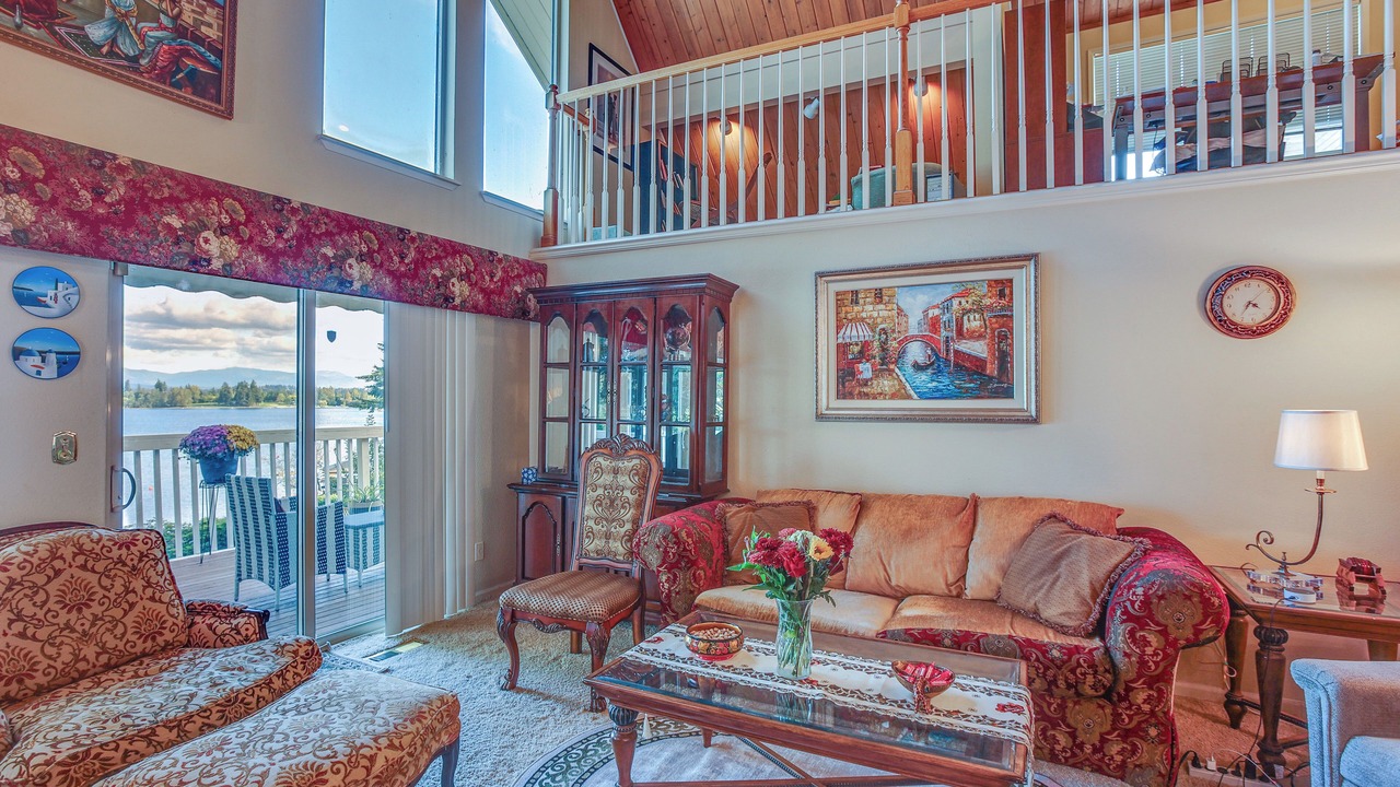 Photo of Livingroom in Covington