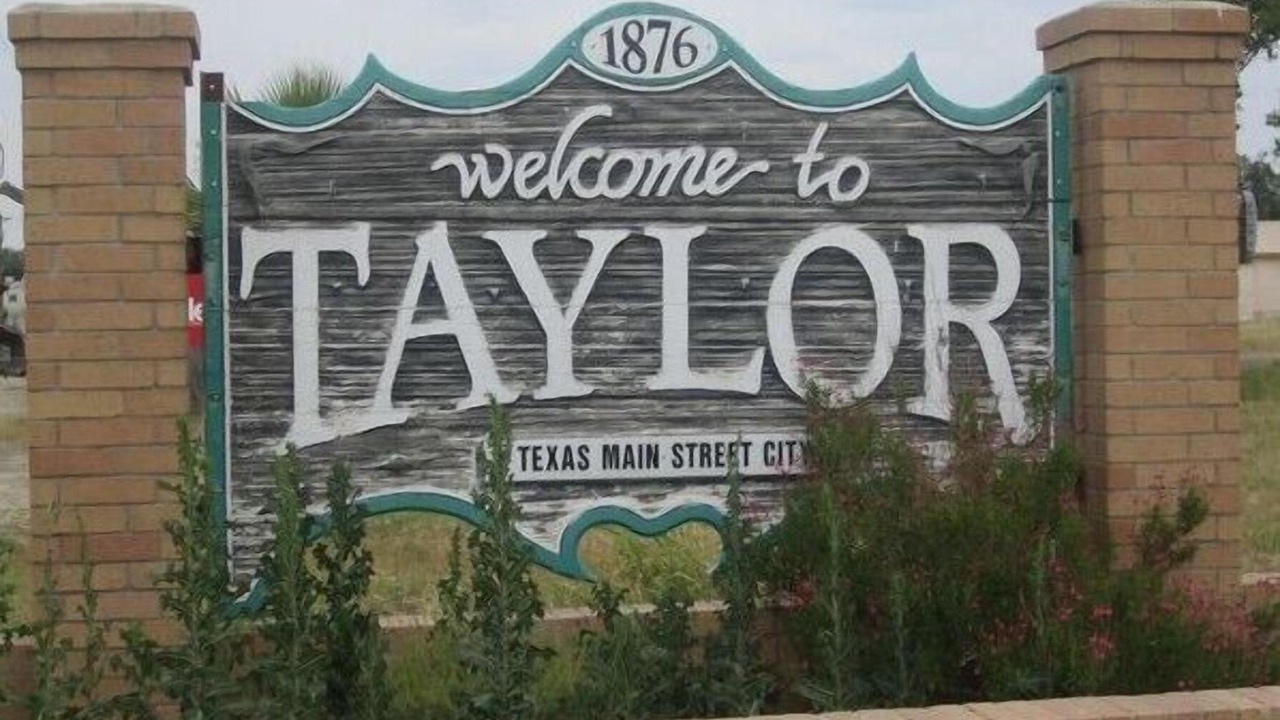 Photo of Others in Taylor