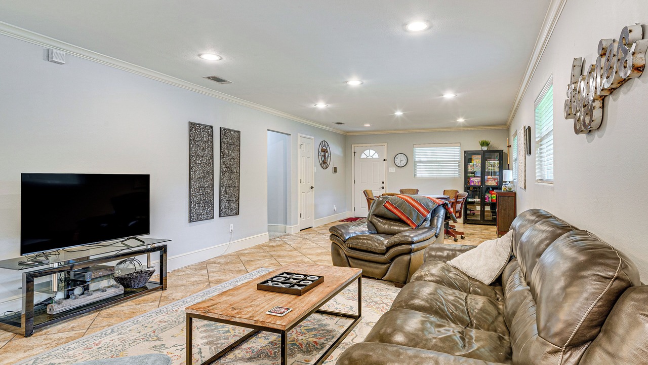 Photo of Livingroom in Redmond Terrace