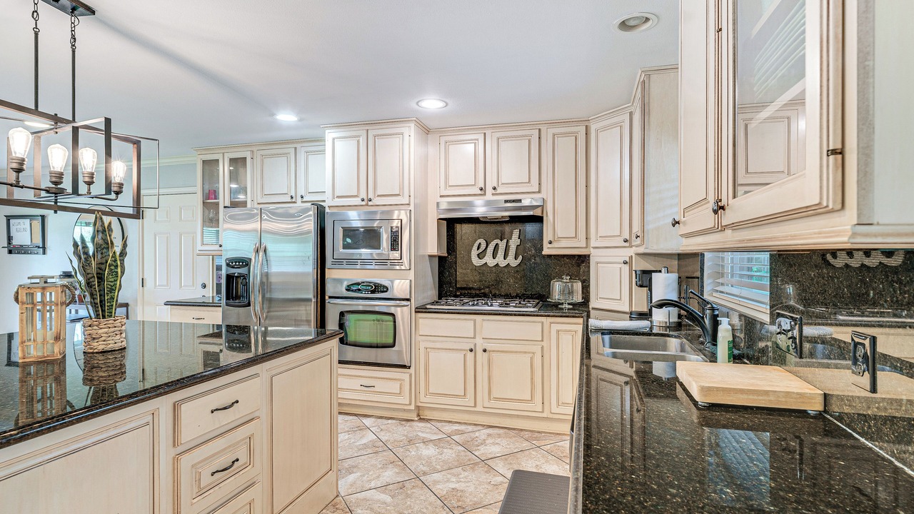 Photo of Kitchen in Redmond Terrace