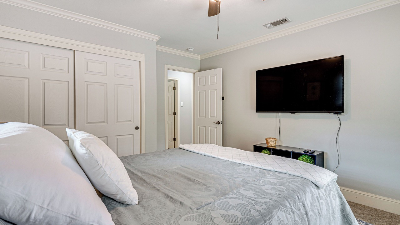 Photo of Bedroom in Redmond Terrace