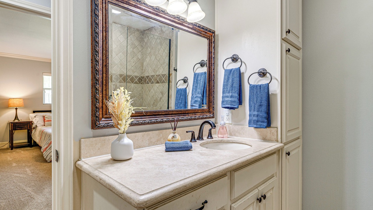 Photo of Bathroom in Redmond Terrace